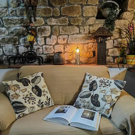 Hébergement de vacances Casina Del Monte A Monte In *