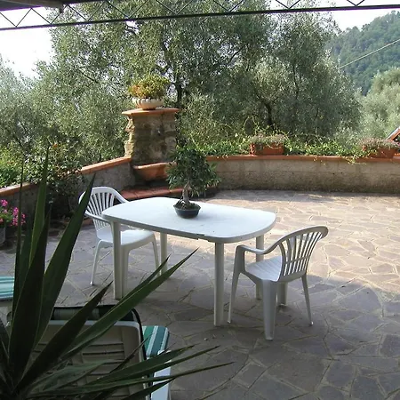 Casina Del Monte A Monte In Hébergement de vacances