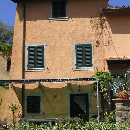 Casina Del Monte A Monte In