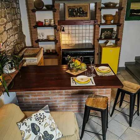 Casina Del Monte A Monte In Casa vacanze